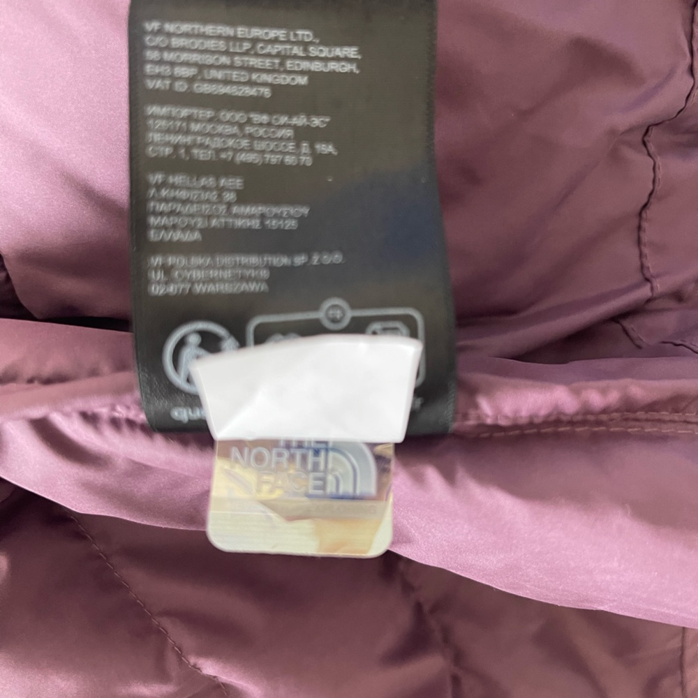 NEW The North Face Women's Aconcagua Parka - Picture 14 of 14